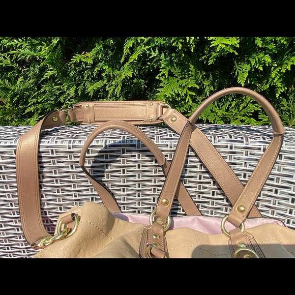 Coach Ashley Spectator Leather Carryall Bag - Picture 8 of 8